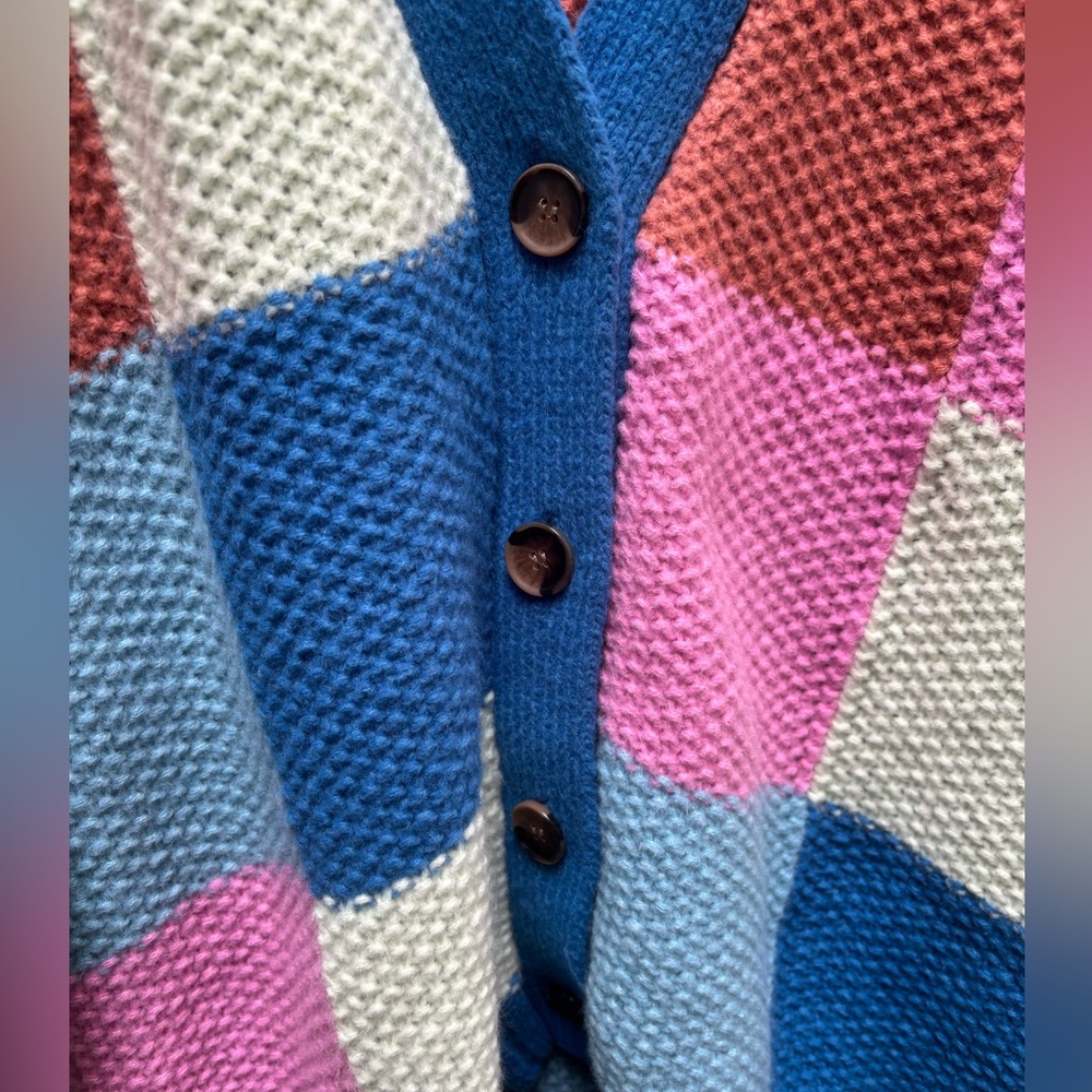 Color Block Cardigan - Picture 3 of 4